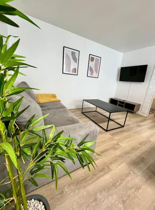 Petite Maison Avec Terrasse Apartment